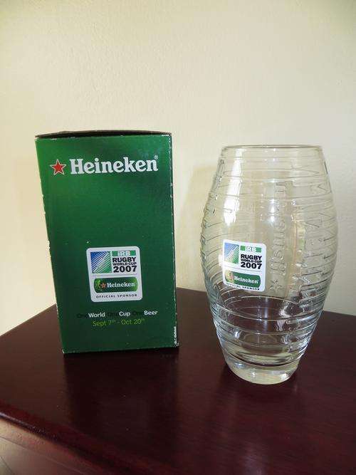 RUGBY WORLD CUP 2007 HEINEKEN BEER GLASS (SHAPED LIKE A RUGBY BALL)