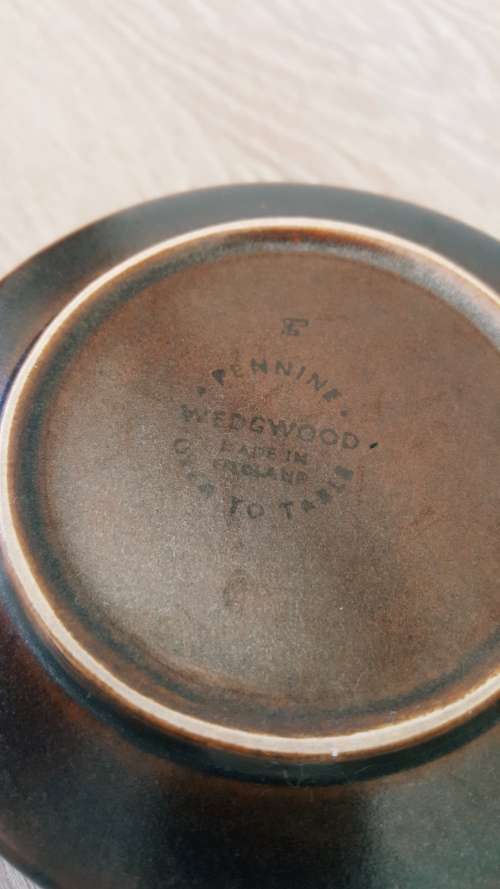 VINTAGE/RETRO WEDGWOOD,WEDGEWOOD PENNINE BROWN BOWL
