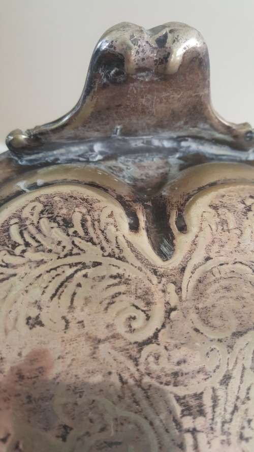 BEAUTIFUL ANTIQUE ROSE DETAIL 3 LEGGED HEAVY EPNS 4742 SILVER TRAY