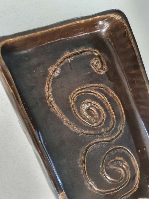 Handmade Vintage Pottery Platter/Plate with swirl patterns (Signed)