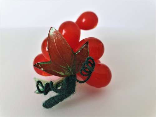 BEAUTIFUL BRIGHT ORANGE GLASS GRAPES (MURANO?)