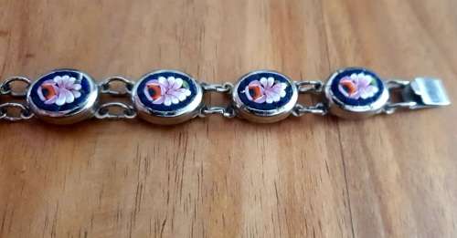 Vintage Mosaic Floral Bracelet