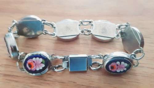 Vintage Mosaic Floral Bracelet