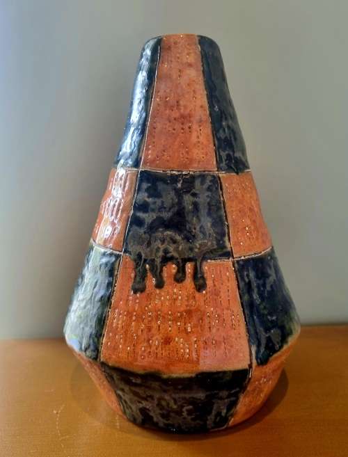 Mid century South African Pottery Vase By Edna Blignaut 1969