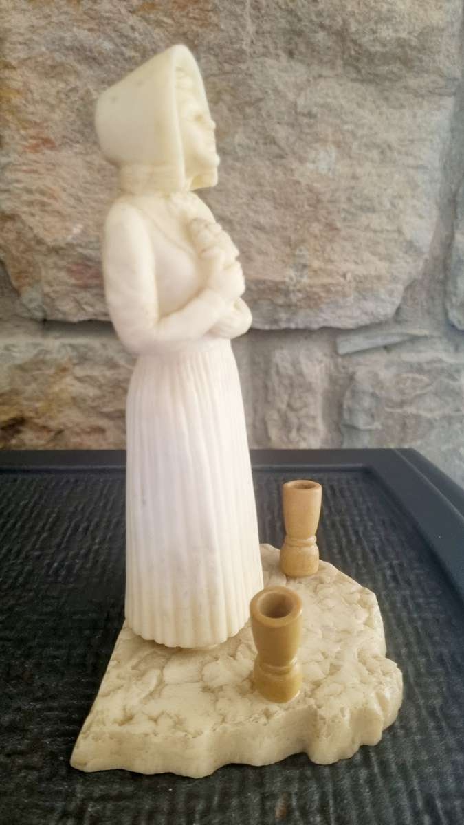 Voortrekker Afrikaaner Woman Statue/Stationery, pen holder signed Johan Steynberg