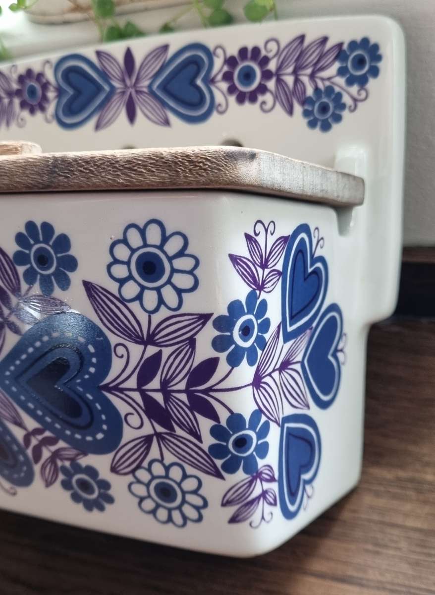 Arabia Finland Porcelain Kitchen Salt Box Scandinavian Vintage Retro