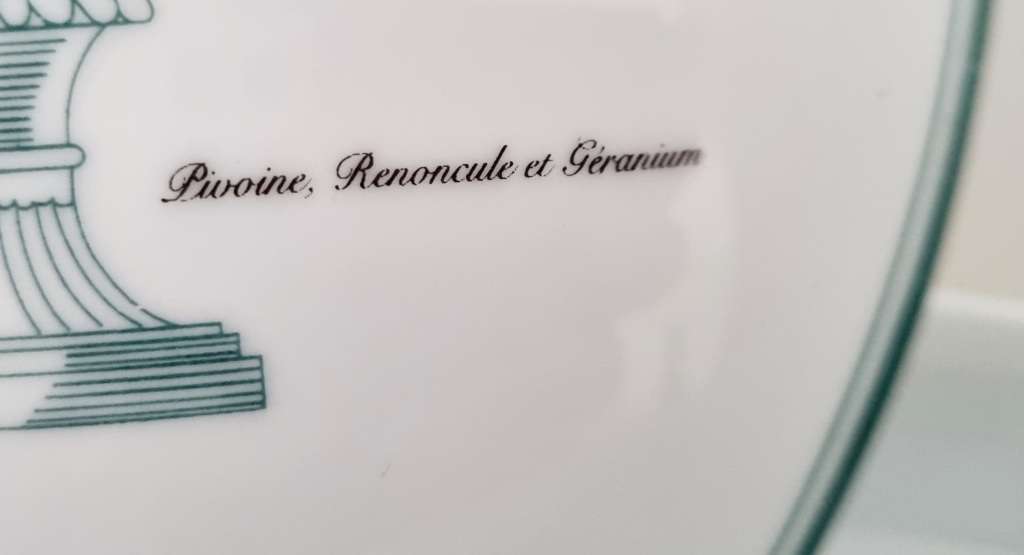 France Limoges Henrietta Collection Handpainted Porcelain Trinket Jewelry Box