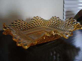 ART DECO AMBER GLASS SWEET BOWL