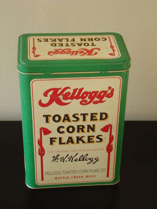 KELLOGGS CORN FLAKES LARGE TIN