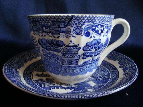 JOHNSON BROS. BLUE AND WHITE WILLOW DUO (Made in England)
