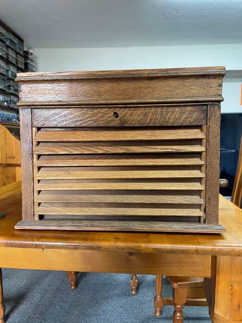 His Masters Voice Gramophone Plus Records