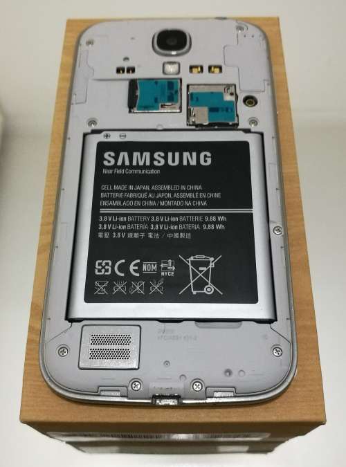 Samsung Galaxy S4 FOR SALE