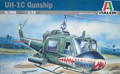UH-1C Gunship - Scale 1/72 by Italeri.