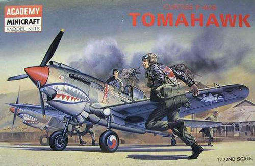 Curtiss P-40B Tomahawk - Scale 1/72 By Academy.