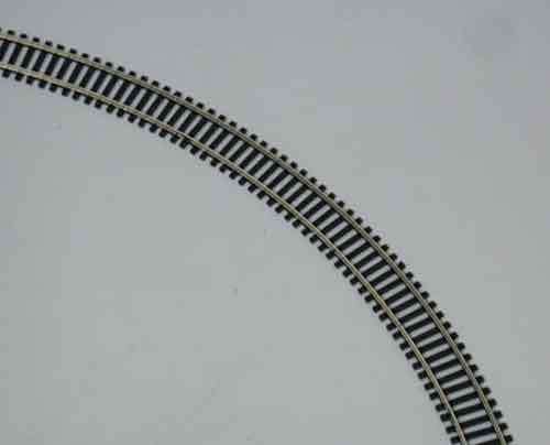 HO - 920mm Flex Track With Wood Sleepers - Scale 1/87 By Roco.