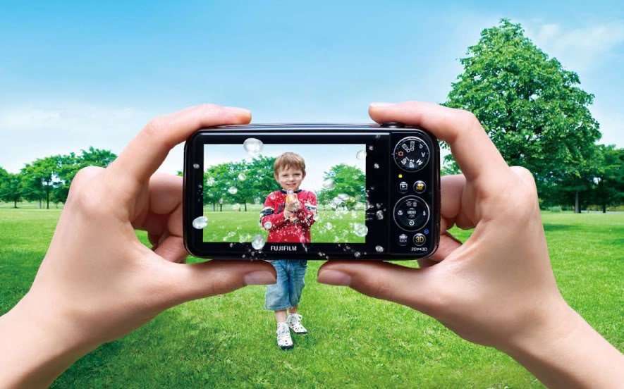 3D Fujifilm FinePix REAL 3D W3 10.0 Megapixels Digital Camera - *** 3D TWIN CCD ***