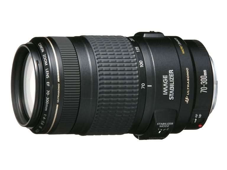 Canon EF 70-300mm IS USM ZOOM LENS - Can be used with Full Frame Cameras
