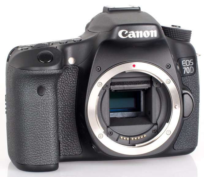 Canon EOS 70D DIGITAL SLR CAMERA BODY ONLY | BUILT IN WIFI | 7 FRAMES /SEC | 20.2 MP FULL HD