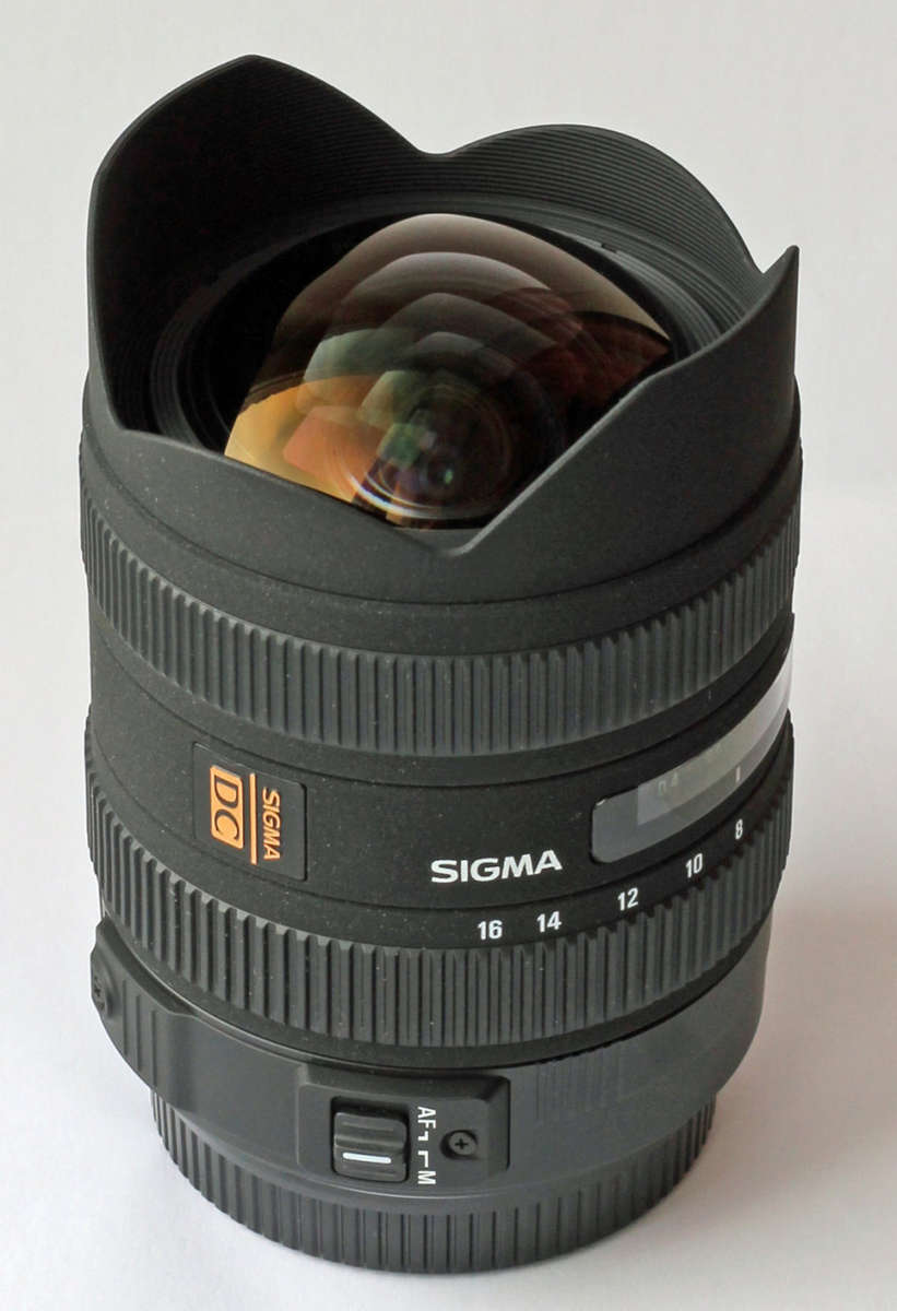 Sigma 8-16mm f/4.5-5.6 DC HSM AF Ultra Wide Zoom Lens for Canon DSLR Cameras
