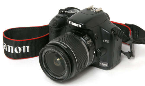 Canon EOS 450D DigitalSLR camera 12.2 Megapixels with Canon 18-55mm Lens Kit