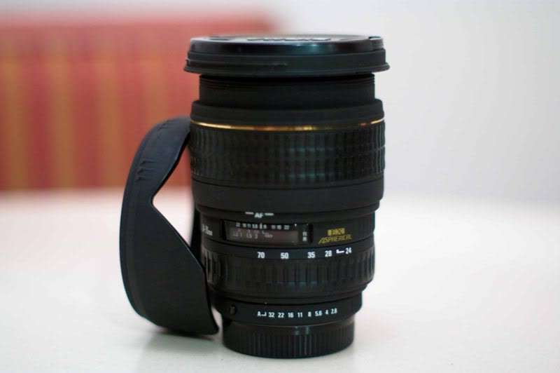 SIGMA ZOOM 24-70mm 1:2.8 DG EX ASPHERICAL LENS WITH LENS HOOD for SIGMA DSLR BODY