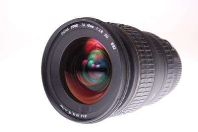 SIGMA ZOOM 24-70mm 1:2.8 DG EX ASPHERICAL LENS WITH LENS HOOD for SIGMA DSLR BODY