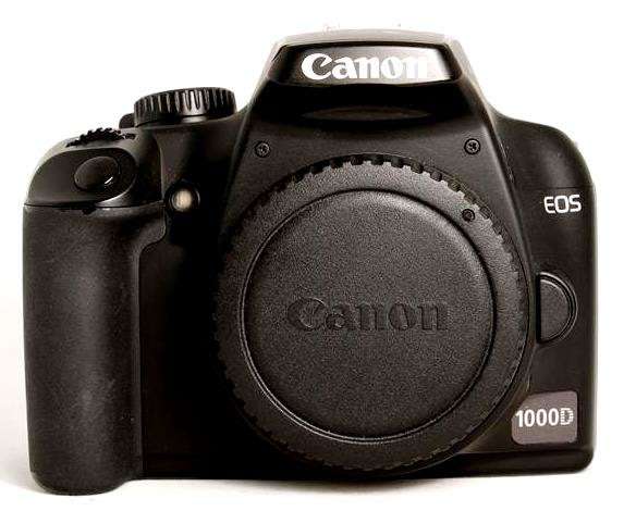 Canon EOS 1000D Digital SLR camera BODY ONLY