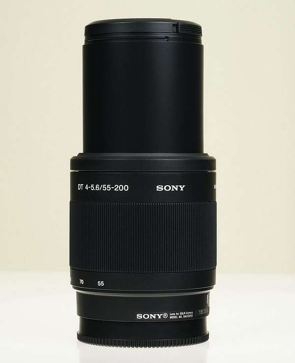 Sony 55-200mm f/4-5.6 Compact Super Telephoto Zoom Lens - For Sony DSLR Cameras