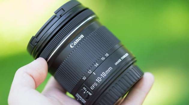 Canon EF-S 10-18mm f/4.5-5.6 IS (Image Stabilizer) STM Zoom Lens for Canon DSLR Cameras