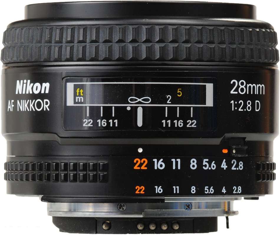 Nikon ~ Nikkor 28mm f/2.8D AF Lens for Nikon Digital SLR Cameras