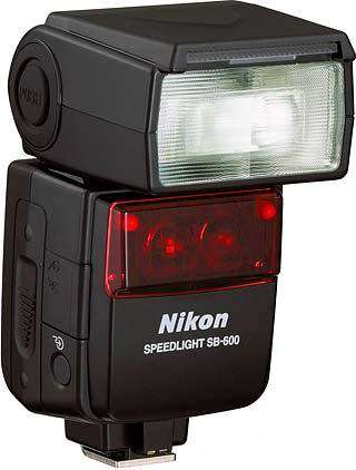 Nikon SB-600 Speedlight Flash for Nikon DSLR Cameras