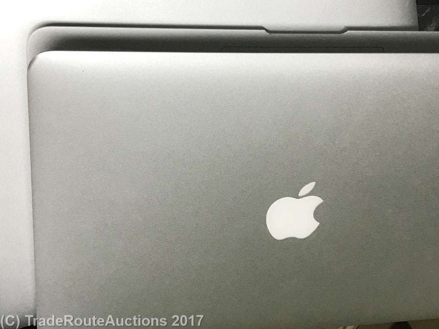 Apple MacBook Air 13.3-inch | Core i5 1.7GHz | 4GB DDR3 | 128GB SSD FLASH