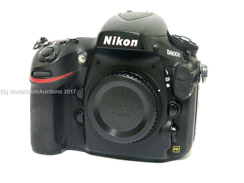 Nikon D800E 36.3MP DSLR Camera Body Only, FX Full Frame F-Mount, D800 E Low Shutter Count : < 9K