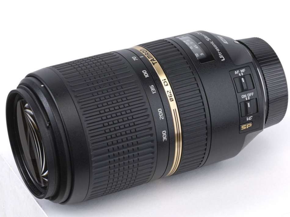 Tamron AF 70-300mm f/4.0-5.6 SP Di VC Vibration Correction Lens for Nikon Digital SLR Cameras