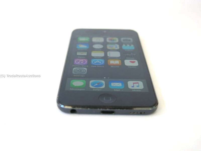 Apple iPod Touch | SPACE GREY | 32GB | 5th Generation | A1421 | MD723BT/A | RETINA DISPLAY