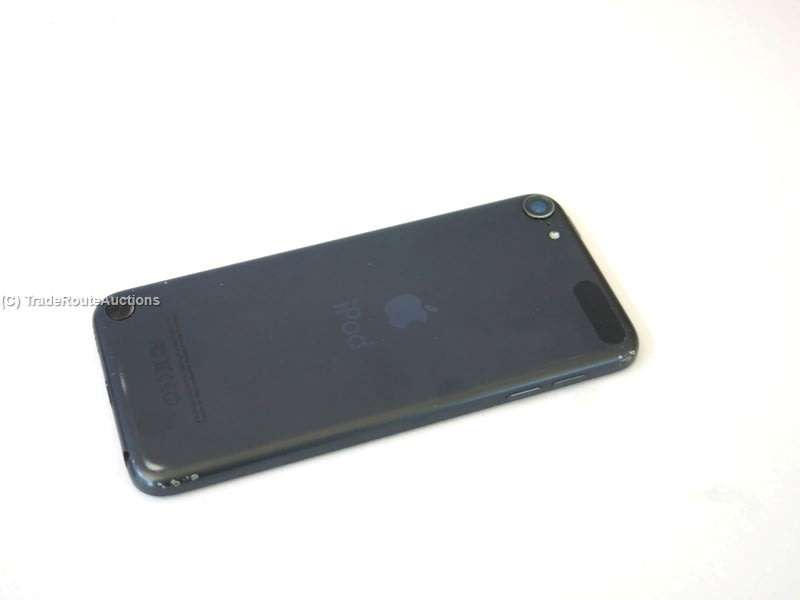 Apple iPod Touch | SPACE GREY | 32GB | 5th Generation | A1421 | MD723BT/A | RETINA DISPLAY