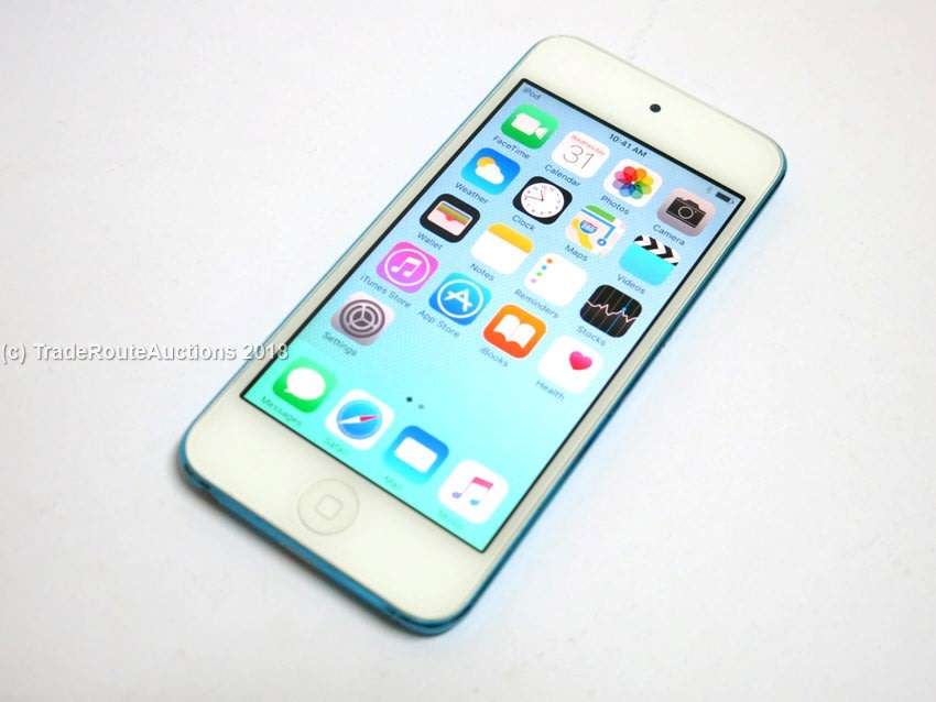 Apple iPod Touch | BLUE | 64GB | 5th Generation | A1421 | MD718BT/A | RETINA DISPLAY