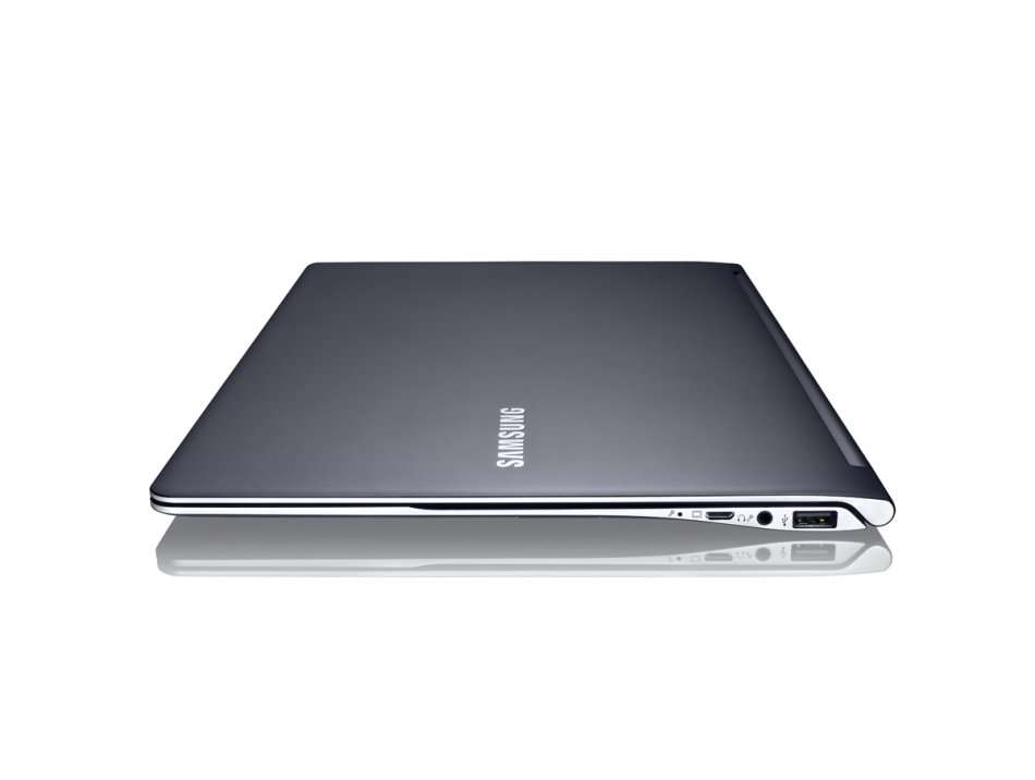 Samsung 900x3c slim Laptop  | 13.3 inch | CORE i5 33177U 1.7GHz | 4GB RAM | 128GB SSD | NOTEBOOK