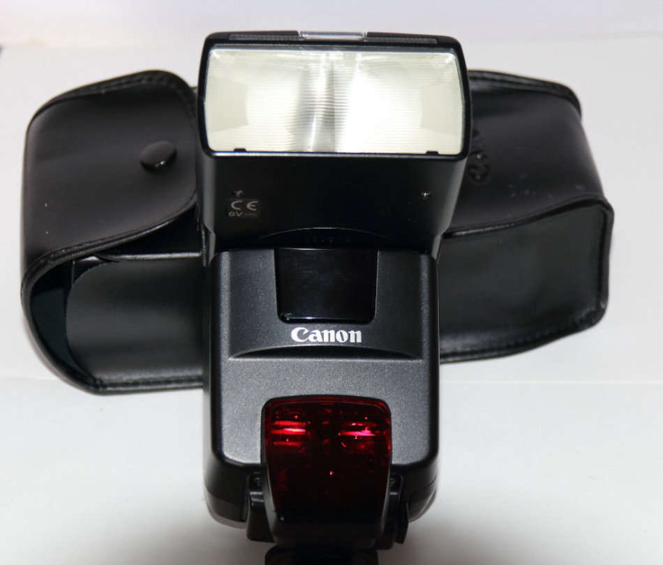 Canon Speedlite 550EX Flash for Canon EOS SLR Cameras