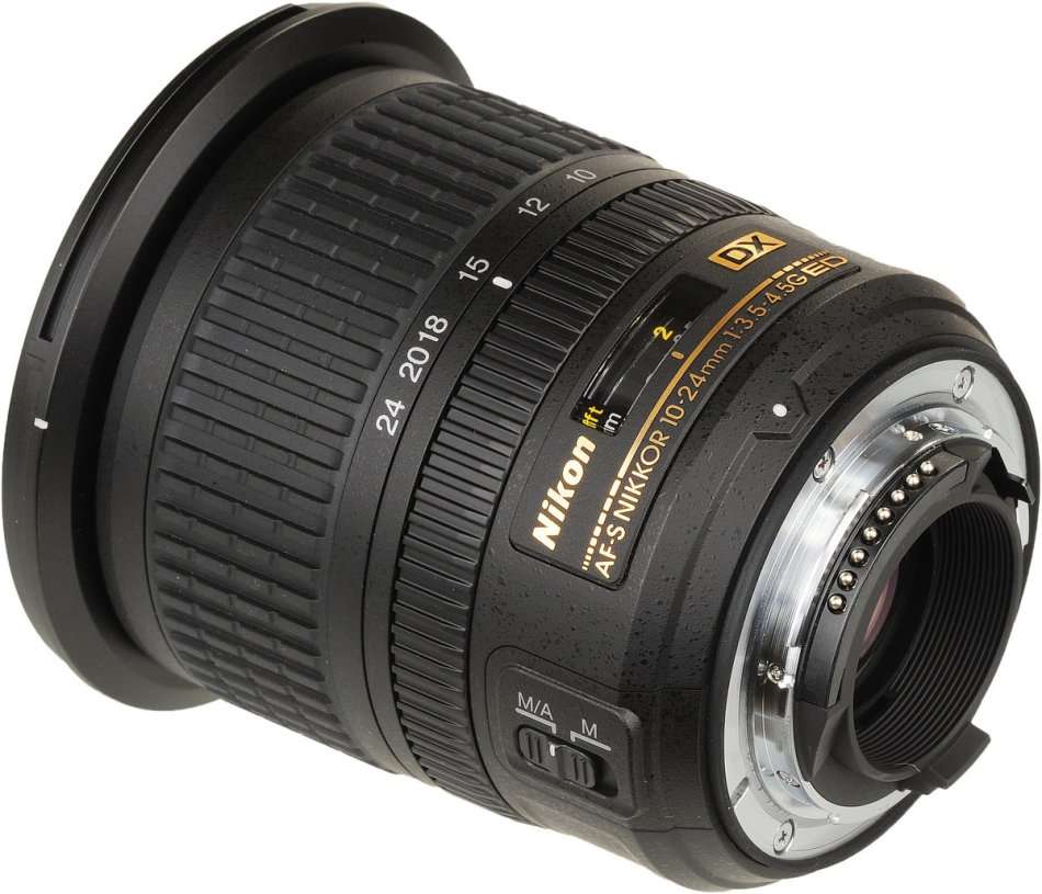 Nikon AF-S DX Zoom-Nikkor 10-24mm f/3.5-4.5G ED Lens for Nikon DSLR Cameras - BARGAIN