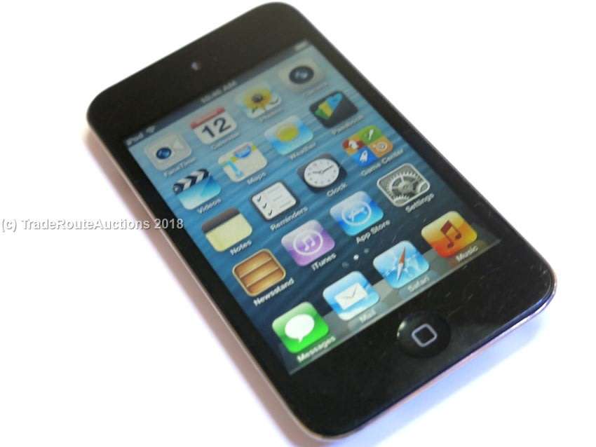 Apple iPod Touch 4th Generation Black | 8GB Retina Display | MC540BT/A | A1367