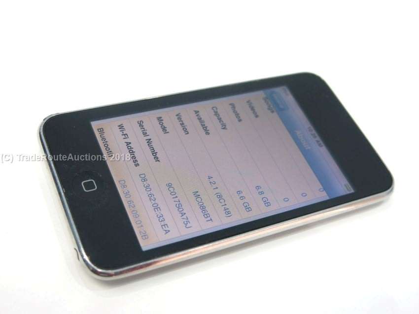 Apple iPod Touch Black | 8GB  | MC086BT | A1288