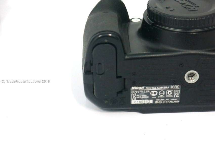 NIKON D3200 DSLR CAMERA 24.2 MP DSLR BODY - PLZ READ