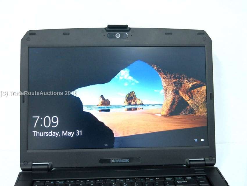 Durabook S15AB Semi-Rugged Notebook | CORE i5 5200U @ 2.2GHz | 4GB RAM | 256GB SSD | WIN10 15.6 INCH