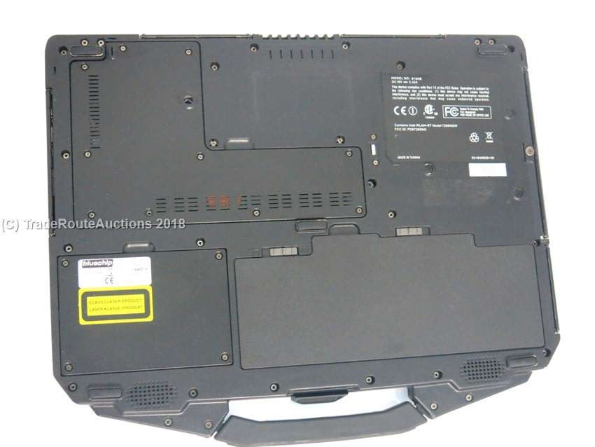 Durabook S15AB Semi-Rugged Notebook | CORE i5 5200U @ 2.2GHz | 4GB RAM | 256GB SSD | WIN10 15.6 INCH