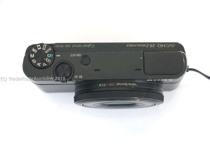 Sony DSC-RX100 Mark I 20.2 MP Exmor CMOS Sensor Digital Camera with 3.6x Zoom - Zeiss