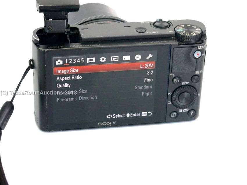 Sony DSC-RX100 Mark I 20.2 MP Exmor CMOS Sensor Digital Camera with 3.6x Zoom - Zeiss