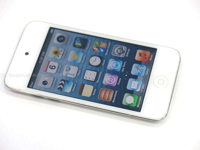 Apple iPod Touch 4th Generation White | 8GB Retina Display | MD057BT/A | A1367