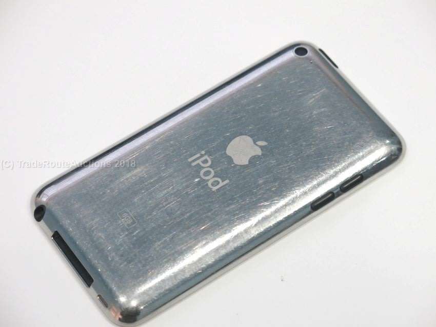 Apple iPod Touch 4th Generation White | 8GB Retina Display | MD057BT/A | A1367