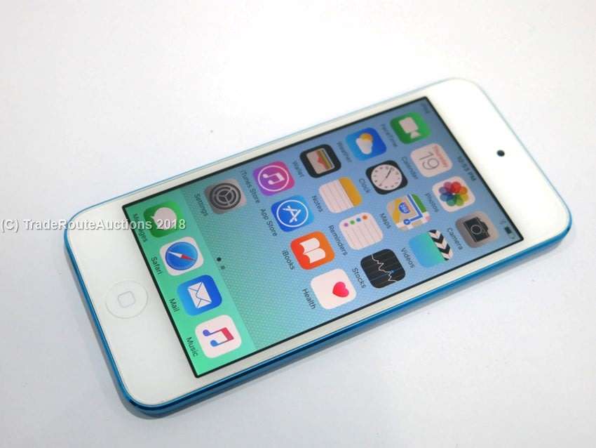 Apple iPod Touch | WHITE/BLUE | 32GB | 5th Generation | A1421 | MD717ZP/A | RETINA DISPLAY